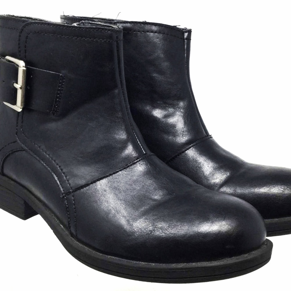 Kenneth Cole Women's  Booties Sz 7/38 Black - Picture 6 of 8